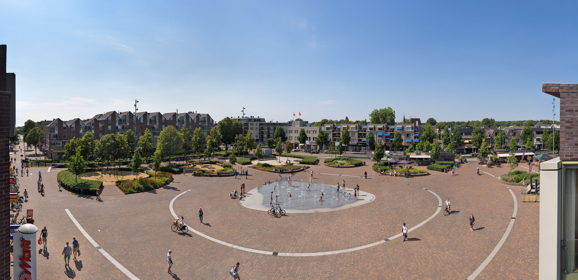 荷兰 Ede 市场广场绿色更新，打造多功能活动空间-11