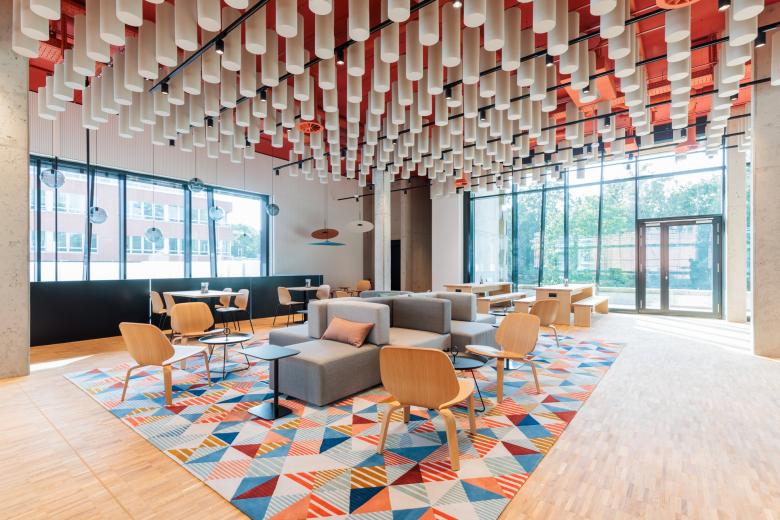 员工餐厅 IT 站点丨德国丨MAY Architectural Design-5