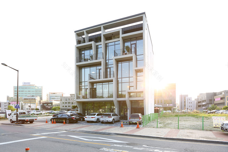 梯田矛盾 · 建筑空间的价值探讨-12