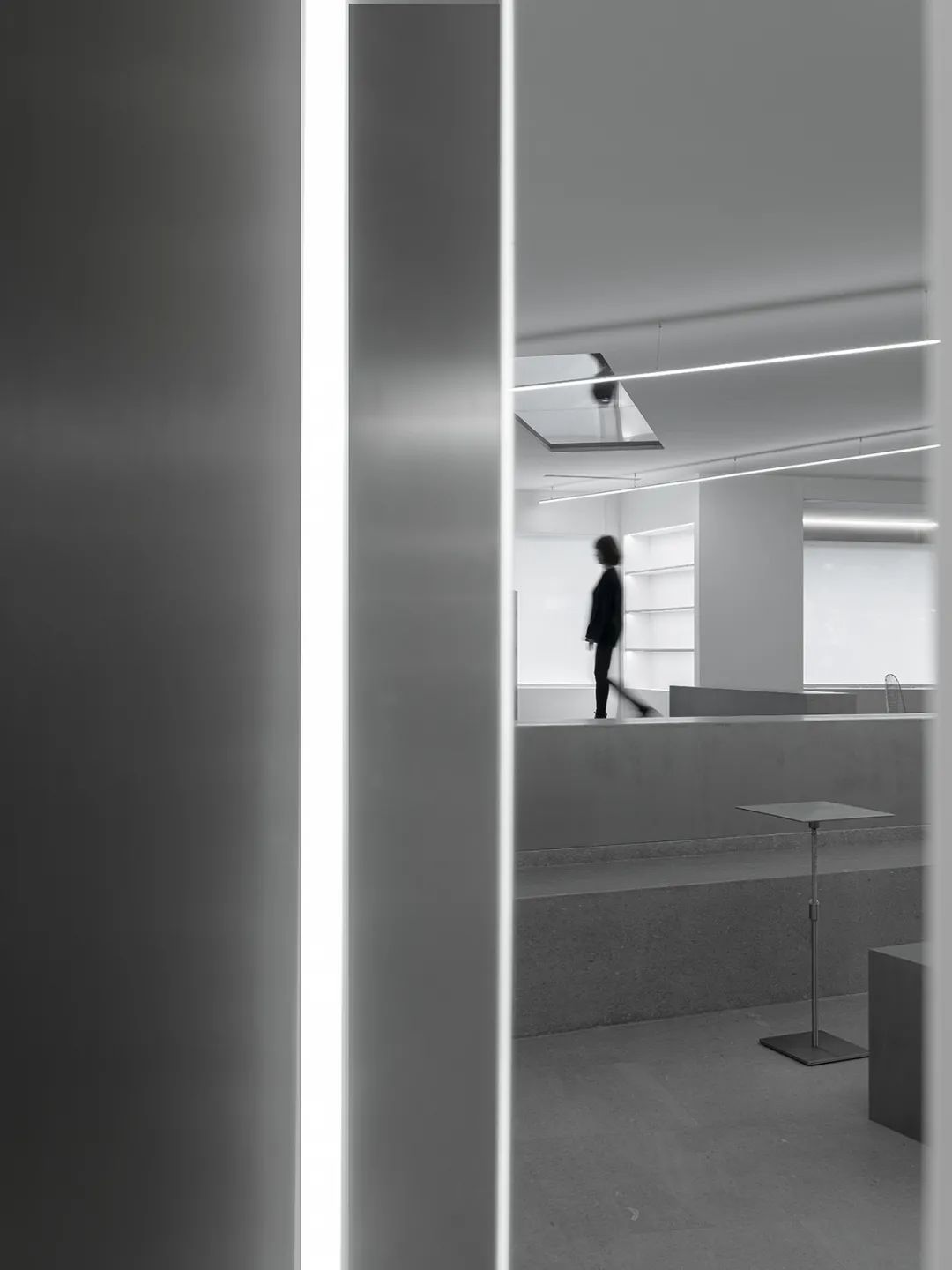 无限空间 · LOVIVO gallery 概念展厅设计丨中国沈阳丨白菜设计-32