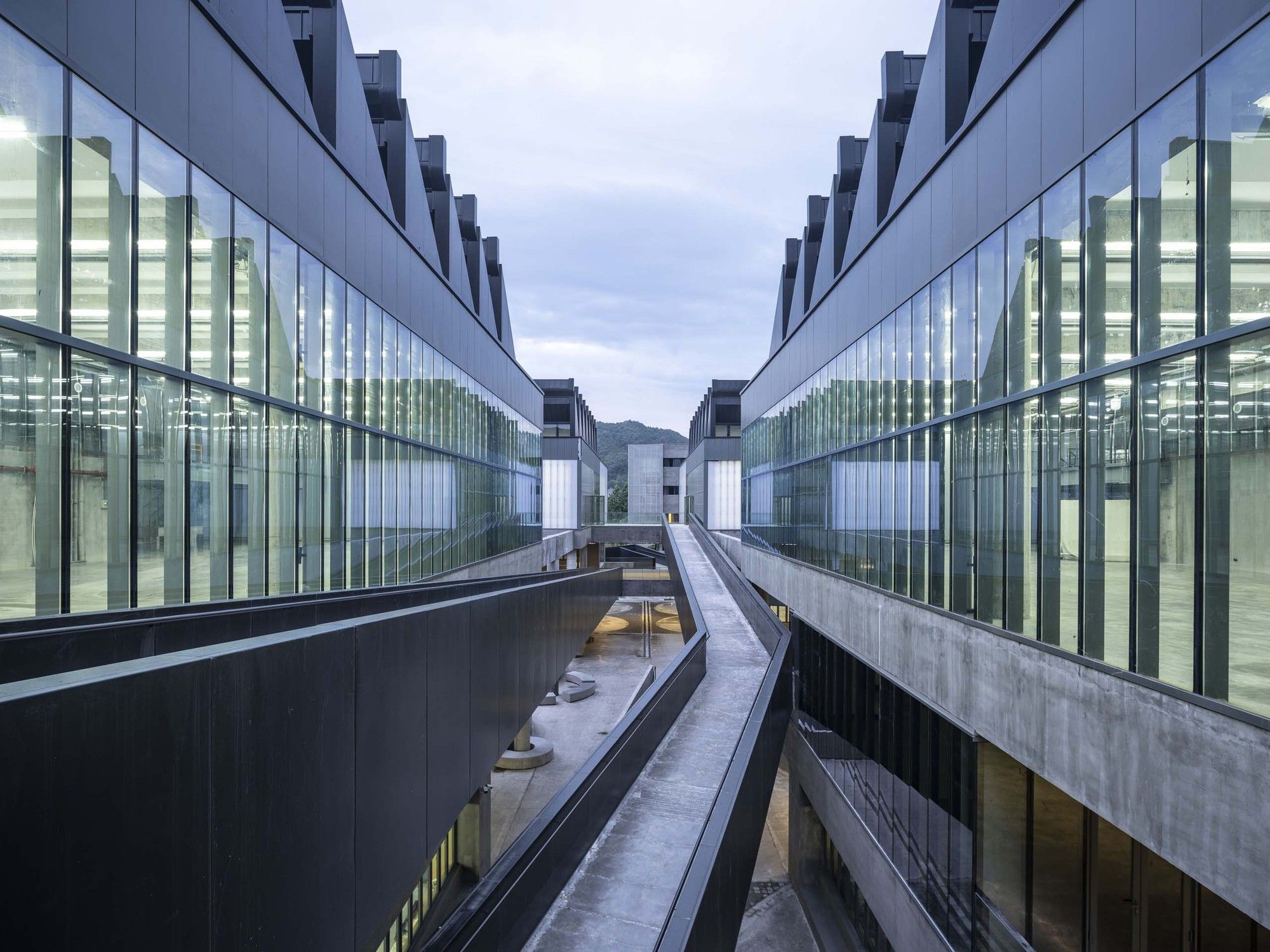 鹰爪艺术学院丨中国杭州丨waa-47