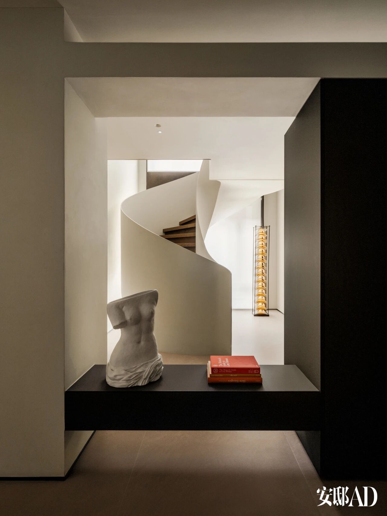 地下两层的这个家，捏出生活舒展的样子-19