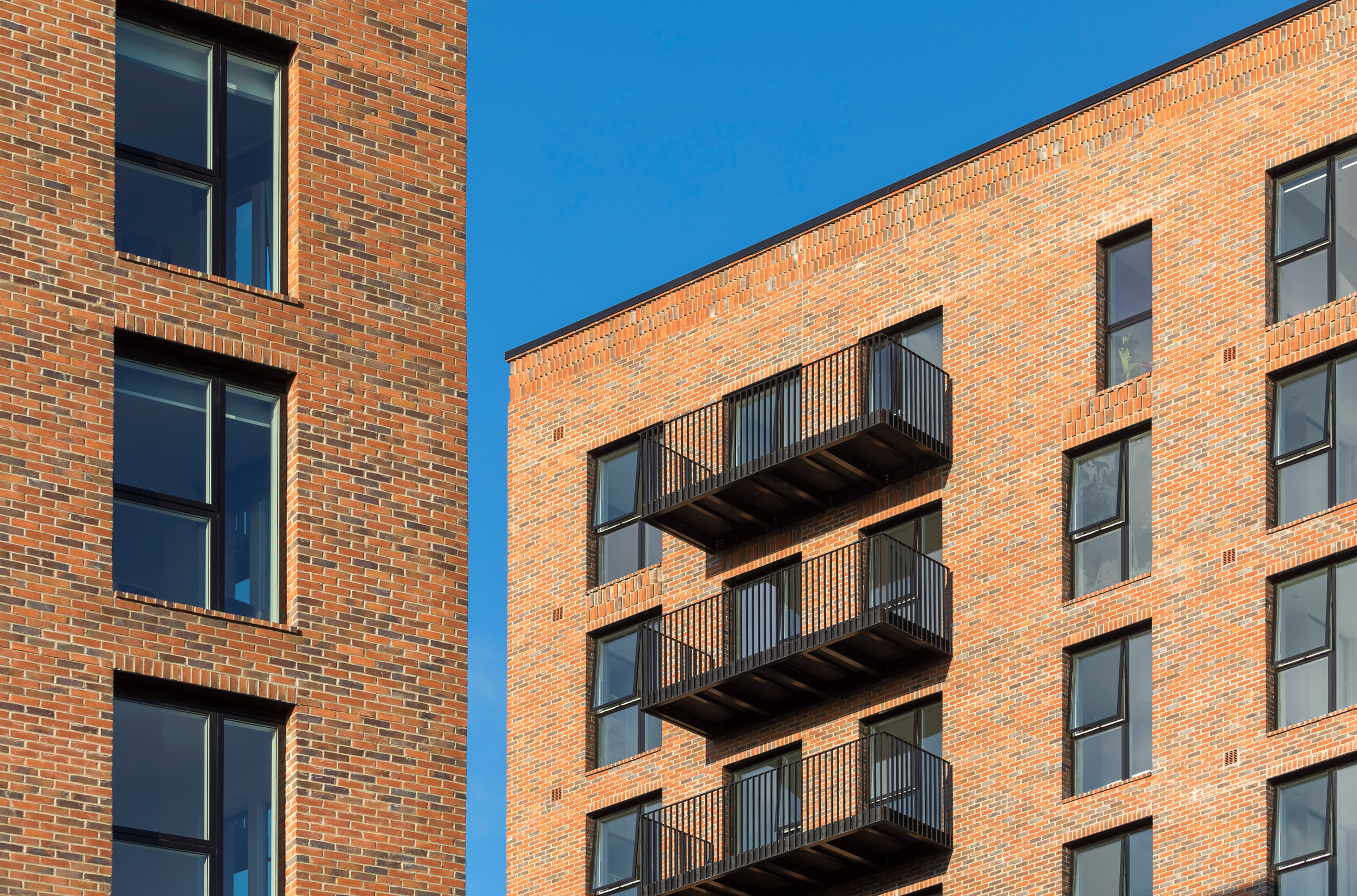 Cross-laminated-timber housing offers "future of low carbon construction"-22