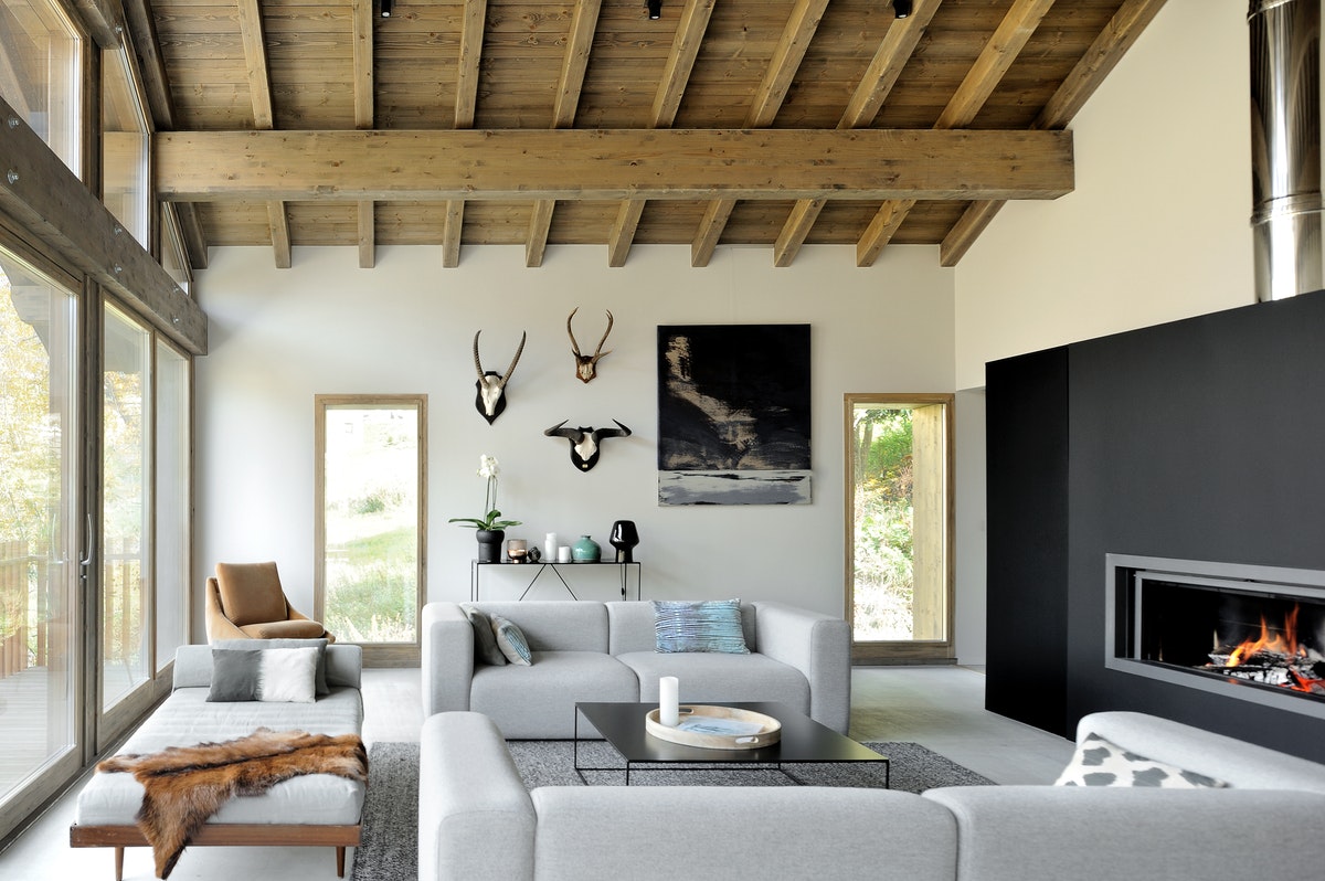 法式阿尔卑斯山现代简约木屋设计-8