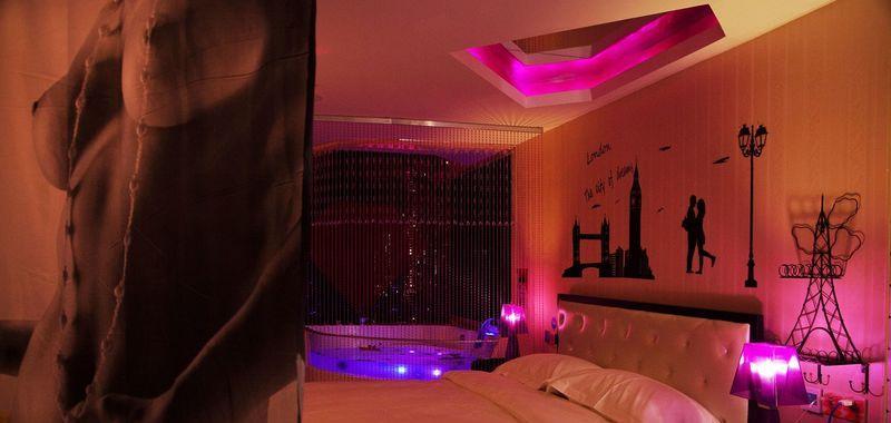 贝艾情侣主题酒店-3