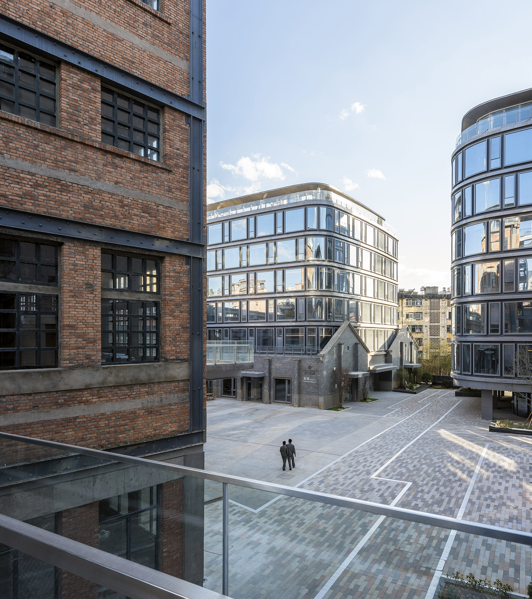 昆明彩云里艺术商业新生共同体 & 原昆明橡胶厂改造 / Kokaistudios-42