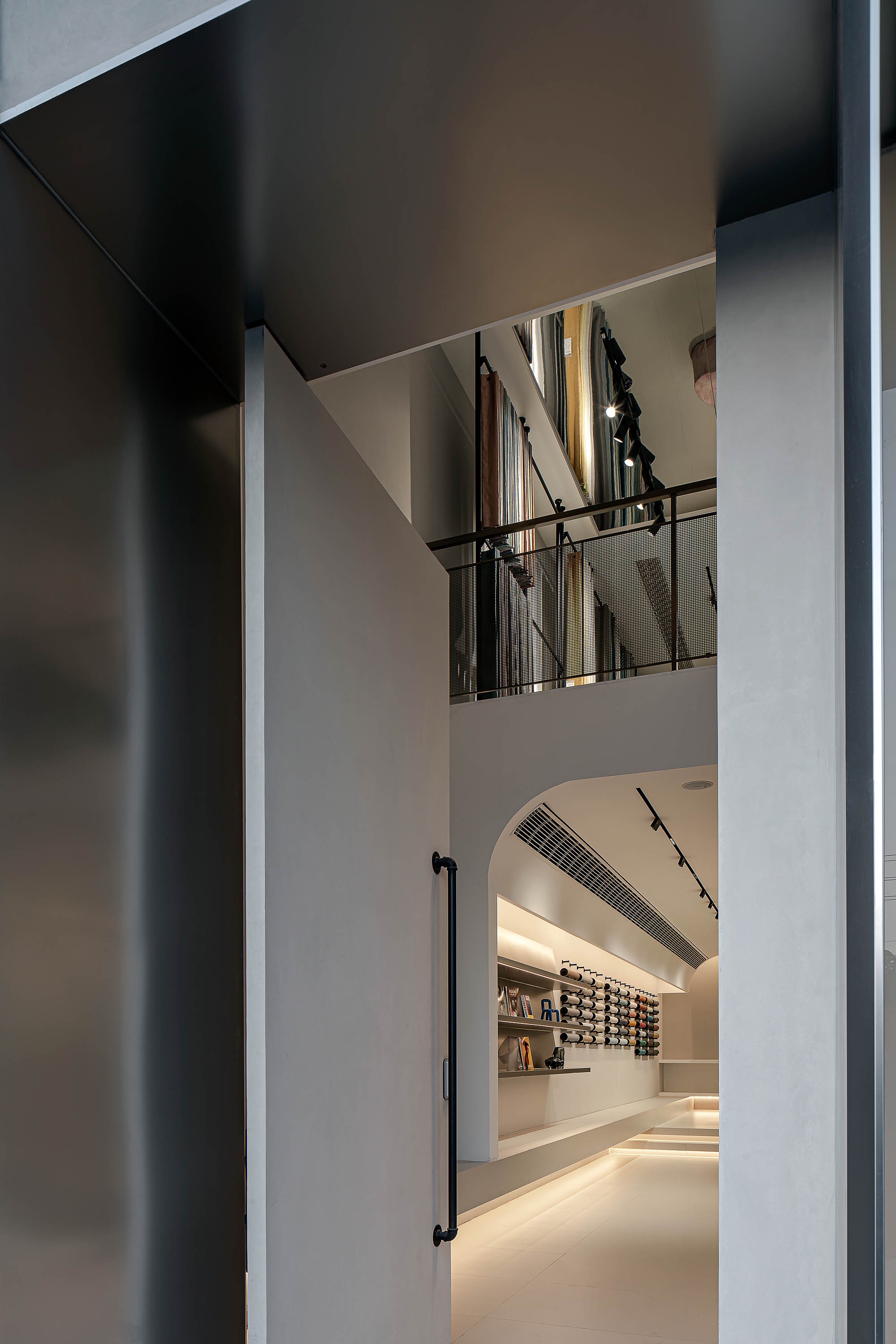 雅淇诺软装展厅丨中国广东丨陈浩鹏(深圳)室内设计有限公司-6