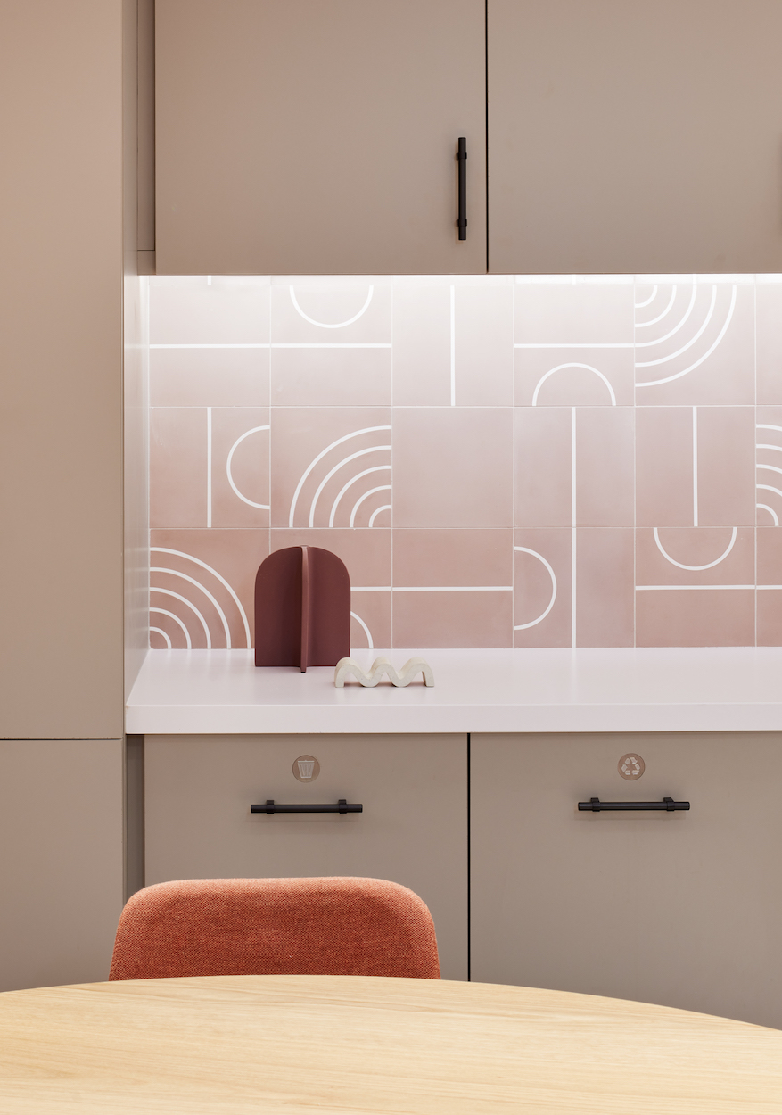 Larissa Loden 旗舰店及制作空间丨Studio BV-10