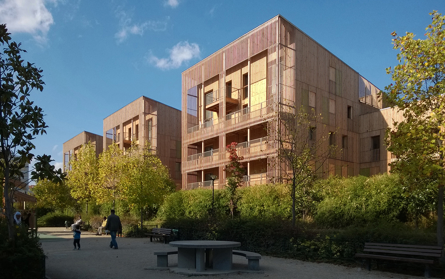 法国 Auvry Barbusse 木质住宅,城市更新之作-21