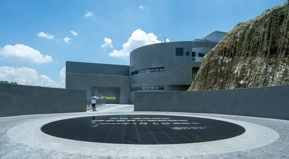 贵阳绿城·春风燕语温泉康养小镇丨中国贵州丨metrostudio 迈丘设计-38