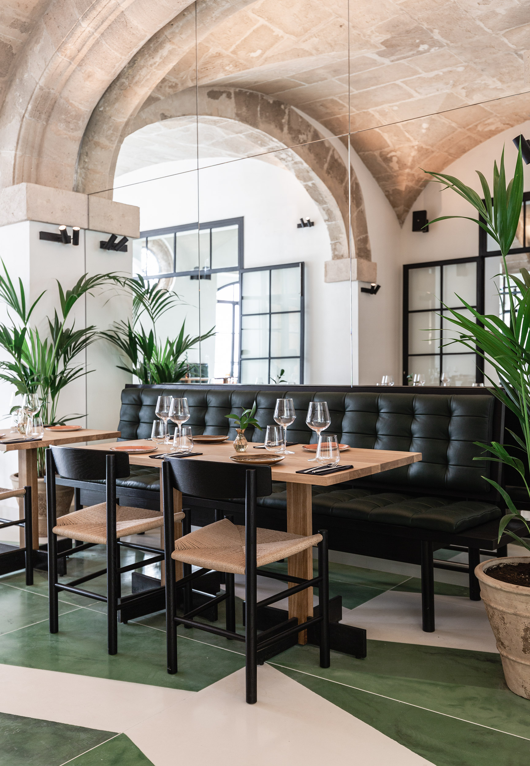 "16 世纪古建筑变身时尚酒店，Concepcio by Nobis 完美融合历史与现代"-9