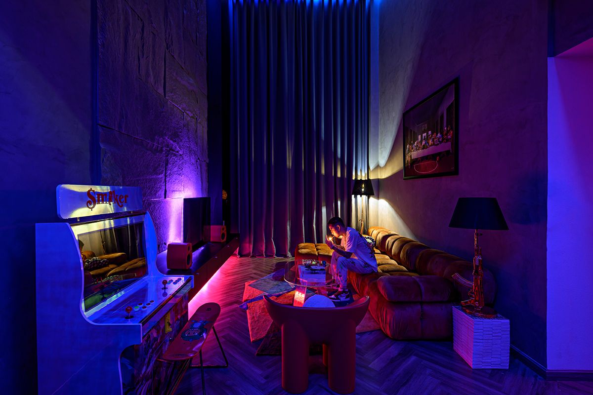 140m2 公寓蜕变为现代艺术家的独特空间-24