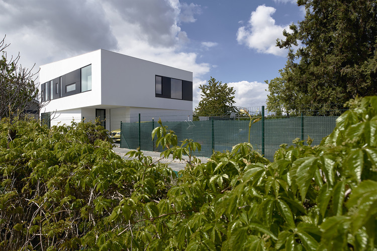House in Bernolákovo  Zitnansky Gonda architects-1