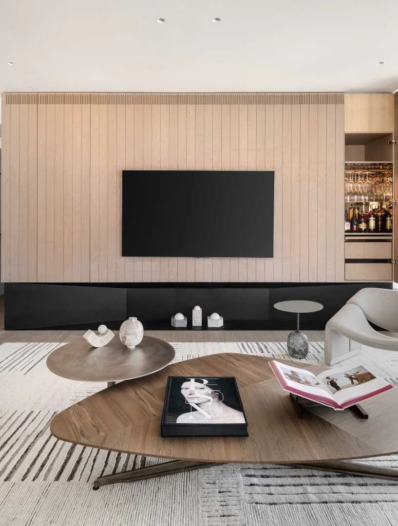 顶层简奢大宅丨Aviram Kushmirski 设计工作室-13