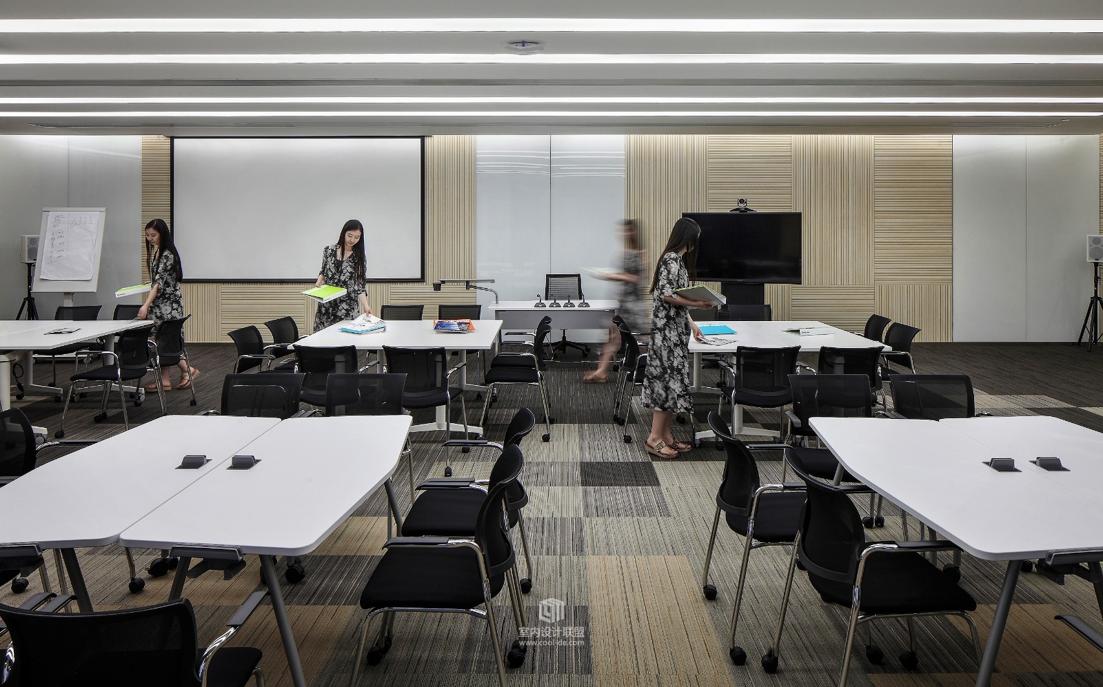 中海国际中心写字楼示范单位-16