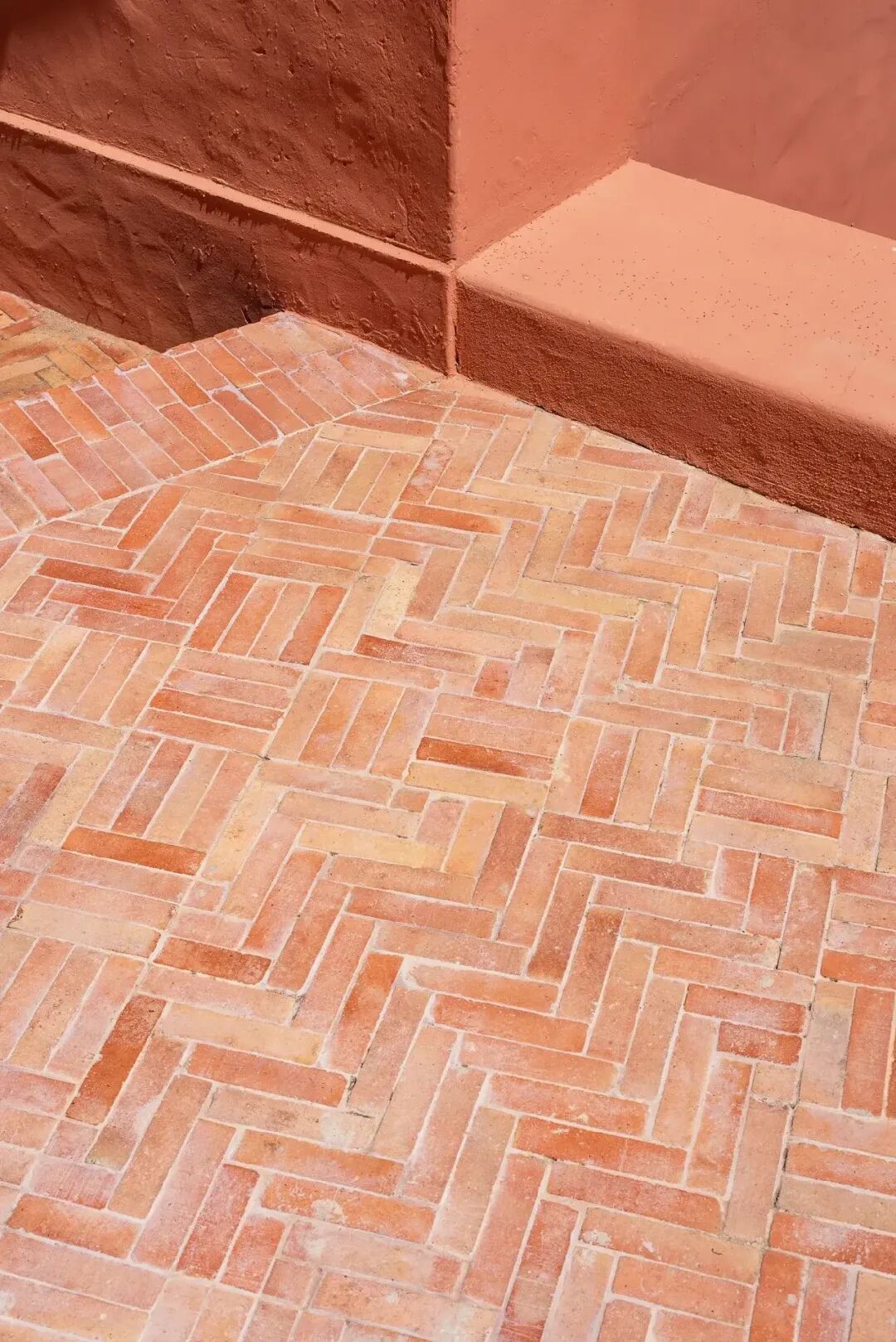 自建房丨葡萄牙丨Arkstudio,Madalena Rutkowski-37