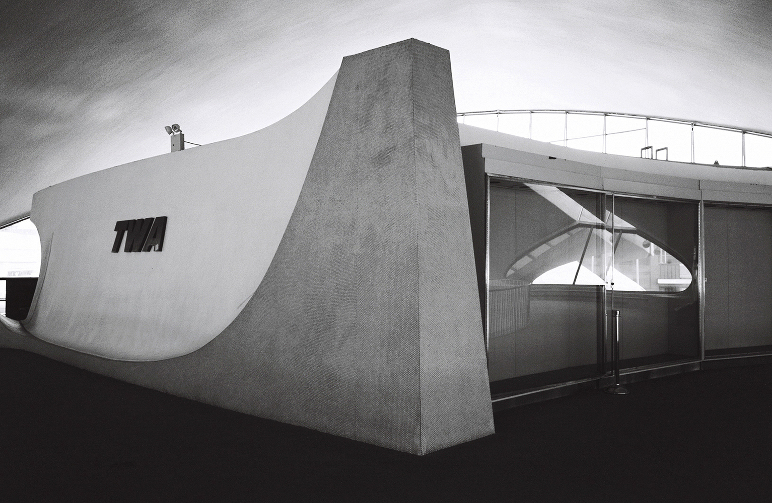 环球航空航站楼 | Eero Saarinen 的飞行动感设计-62