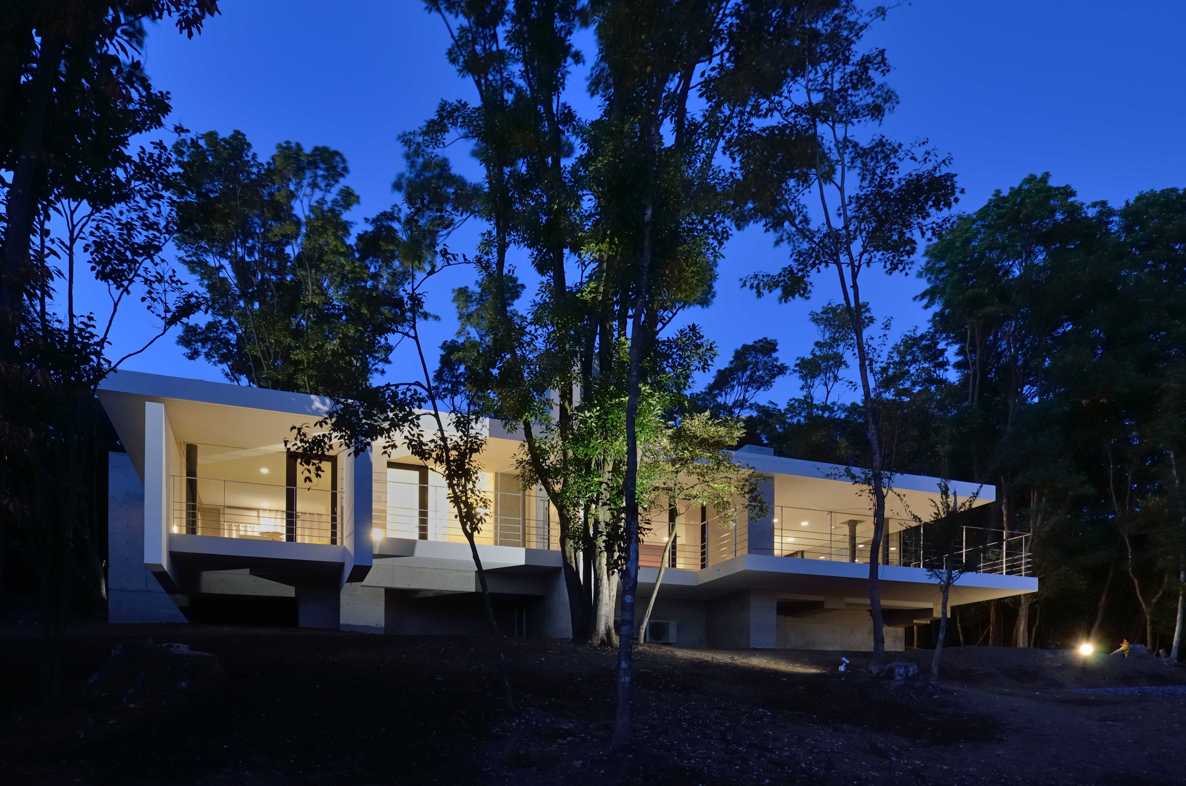 基里岛别墅 | 悬浮景观，自然与设计的完美融合-0