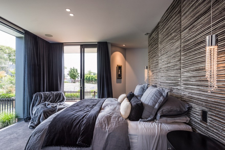 Fendalton House Features a Natural Warmth within a Slightly Industrial Aesthetic-32