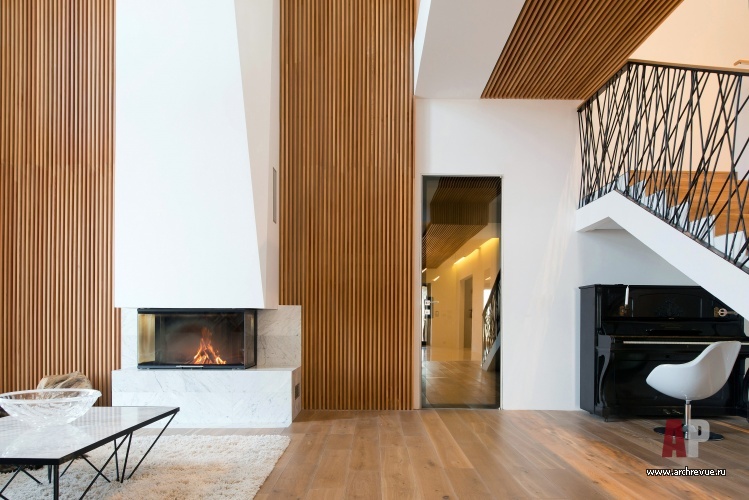 带有阿尔瓦罗·阿尔托建筑风格装饰的住宅丨Кашин Максим（卡申·马克西姆）-23