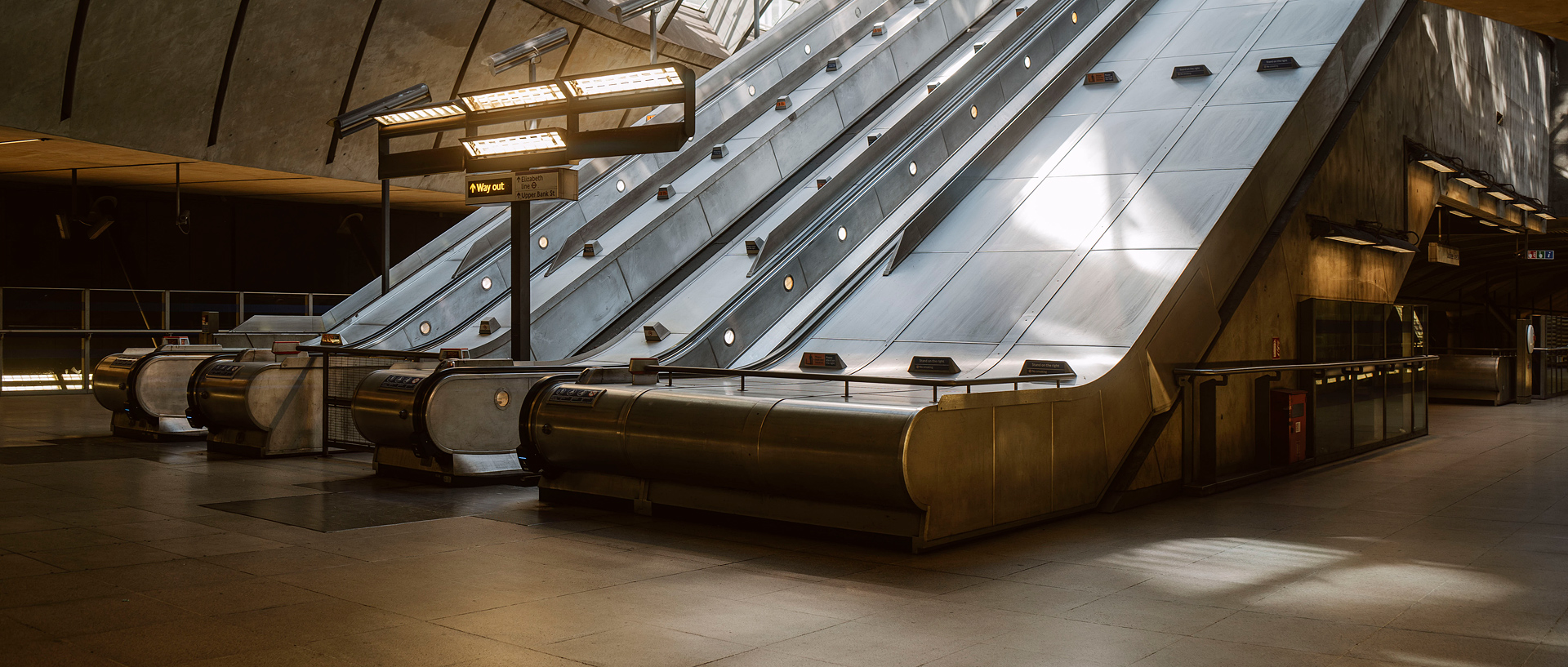 变形伦敦丨United KingdomLondon丨alexanderrentsch-19