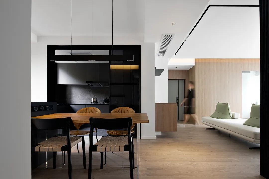 130㎡原木极简风，打造萌娃在家的互动亲子宅 | 云漫设计-60