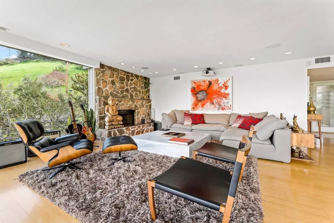 加州“高跷住宅”50 年匠心之作-11