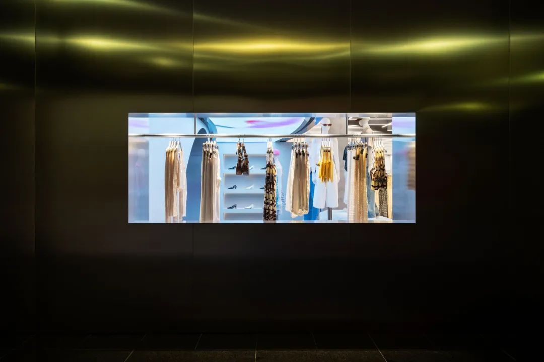 Bershka 西班牙新店室内设计丨西班牙巴伦西亚丨OMA 建筑工作室-14