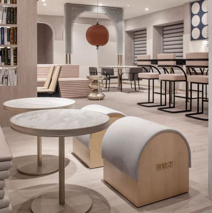 在这个令人惊叹的童话城堡办公室,我愿意天天加班!-53