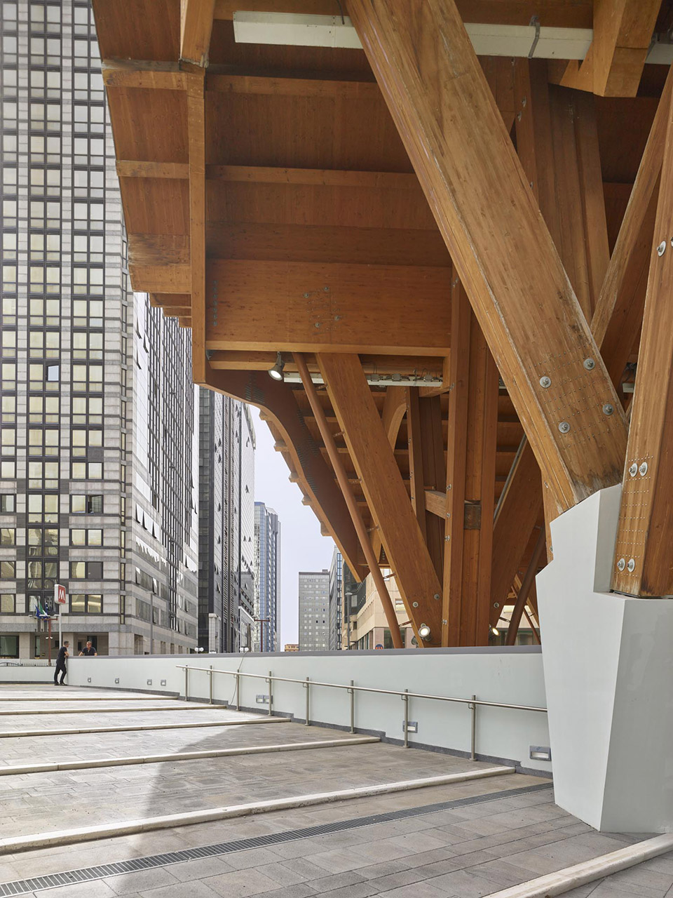 那不勒斯中央商务区车站丨意大利那不勒斯-31