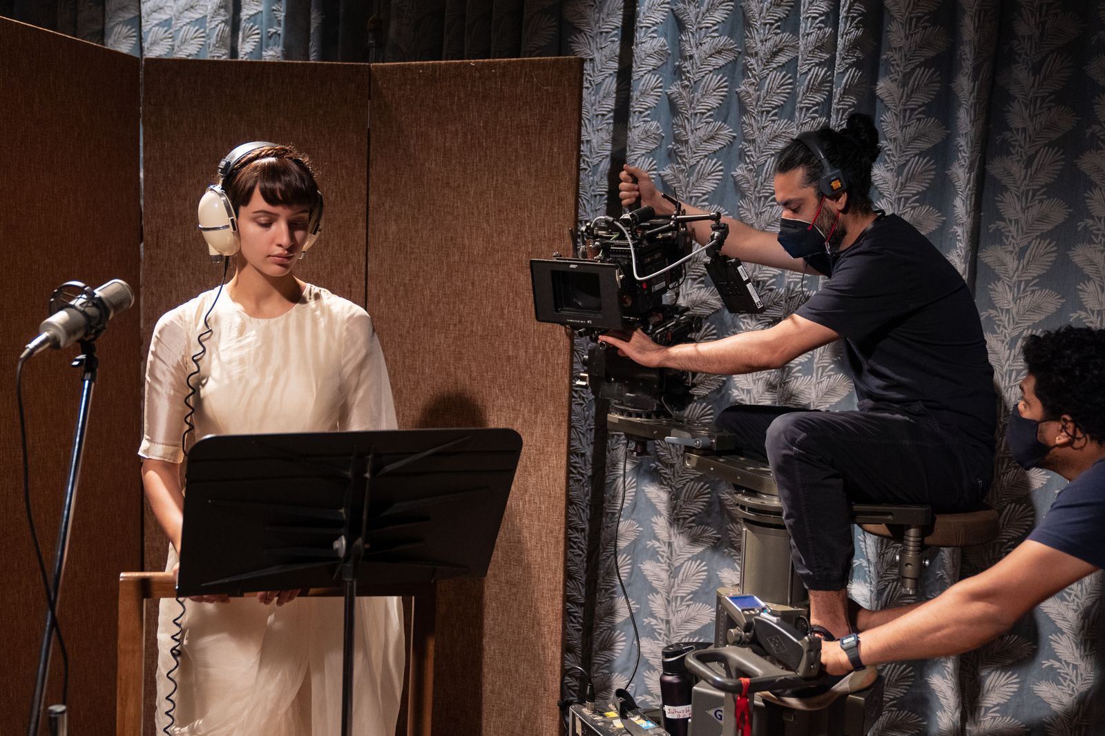 Netfli·电影《Qala》场景设计丨印度加尔各答-8