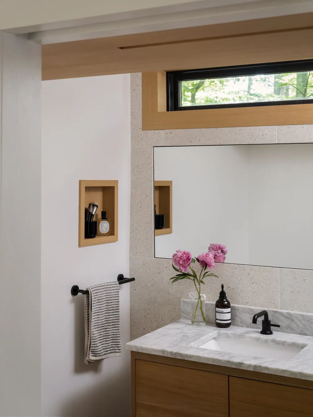 Cabin in the woods 树林里的质朴小屋丨美国纽约丨StewartSchafer-59