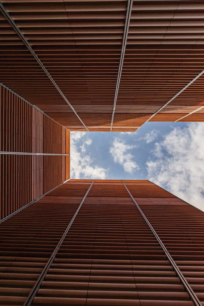 迈阿密拉丁风格住宅，融入传统元素的现代设计-43