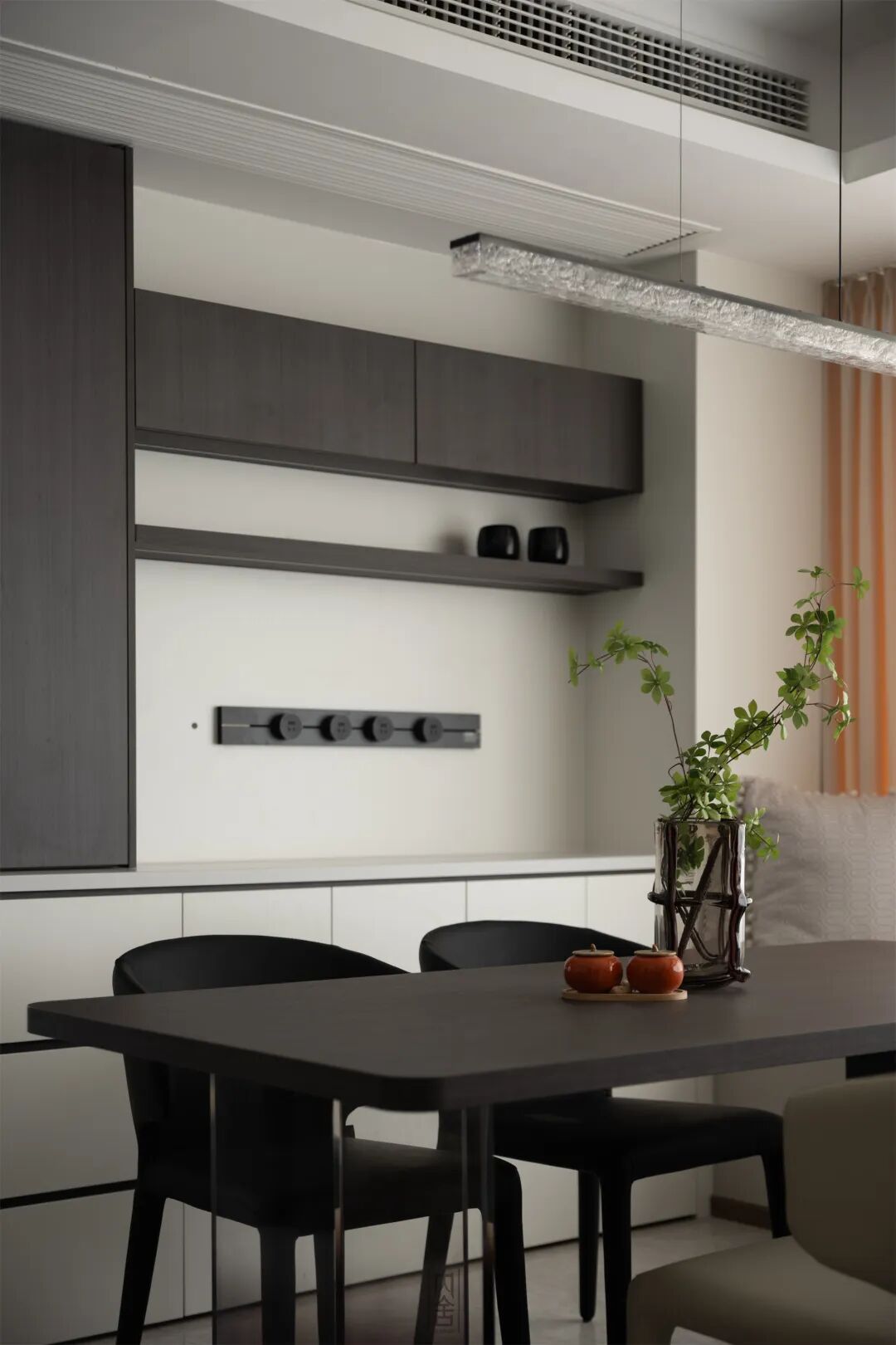 内舍软装丨139㎡现代极简，空间留白演绎更具魅力的生活家！-18