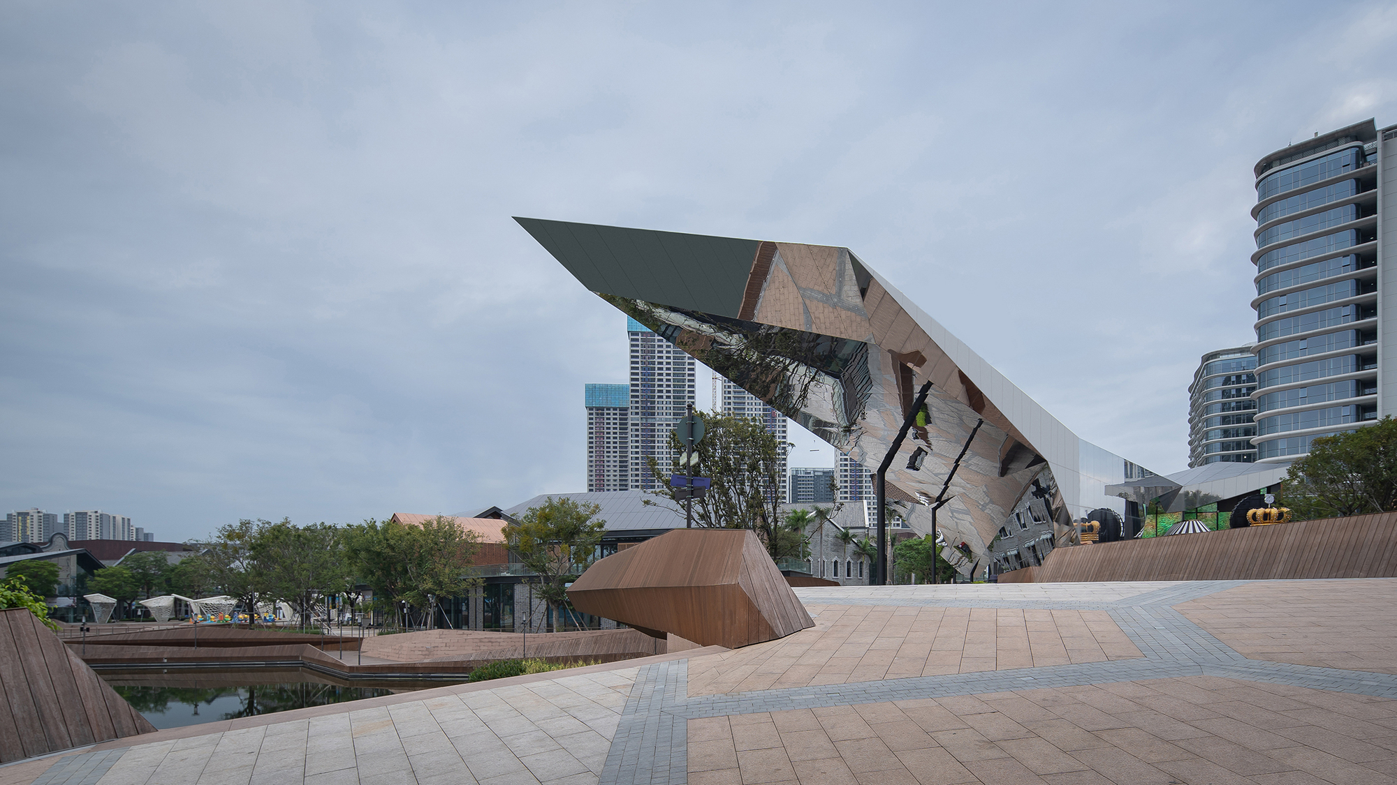 佛山顺德华侨城欢乐海岸 PLUS•天空之镜丨中国佛山丨华汇设计 X⁺ STUDIO-29