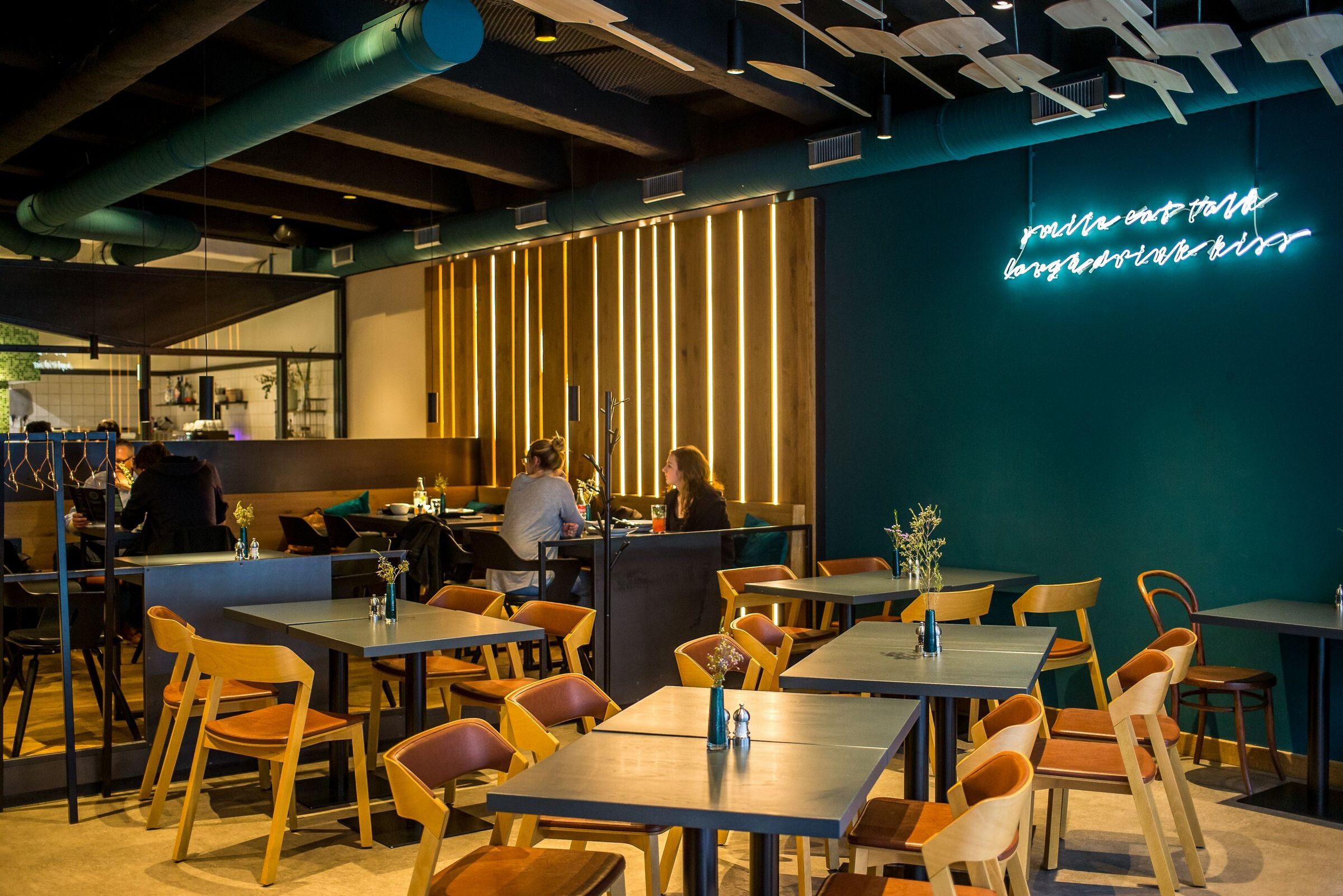 汉堡 ROK 餐厅-10