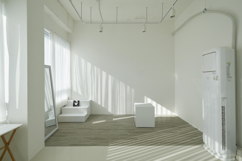 75 平极简办公空间 | 成本低至 500 元/平-2