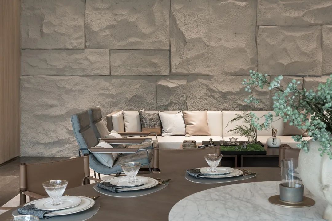 重庆融创文旅城曲水风和销售中心——山城江城，看山听雨-53