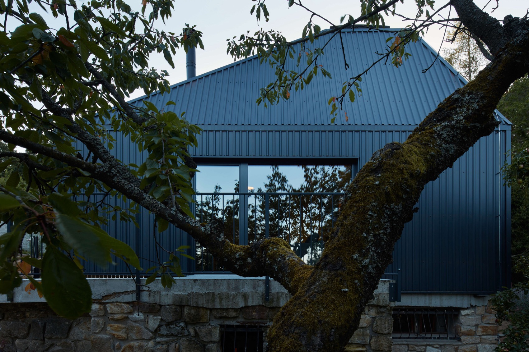 天窗小屋丨捷克丨Atelier Hajný-81