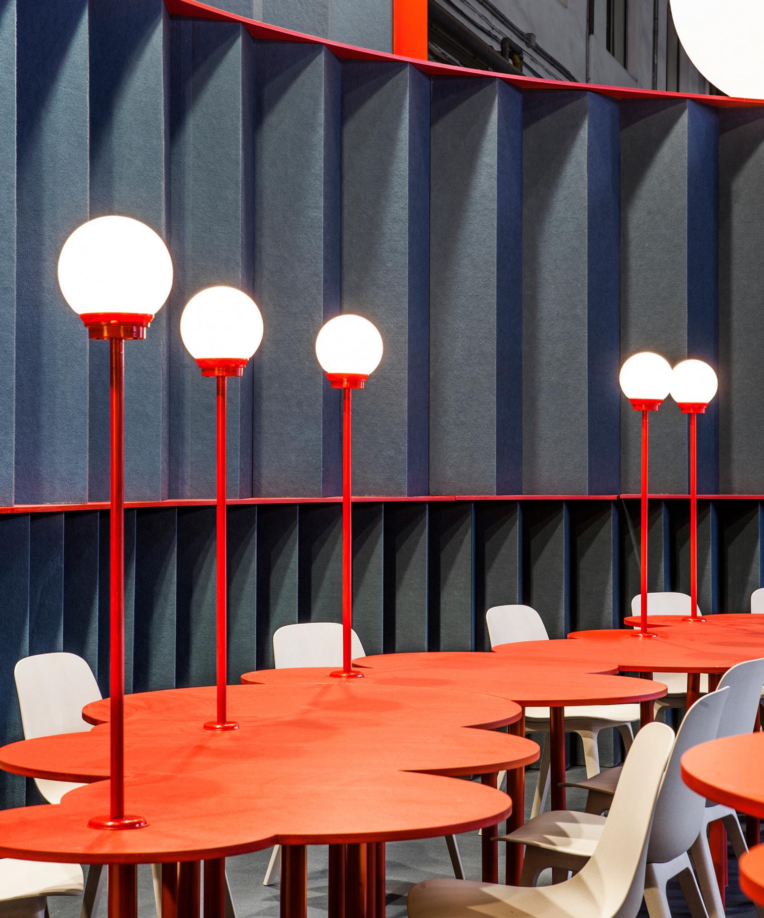 EINA 的“Stand”设计丨西班牙巴塞罗那丨Anna Bach 和 Eugeni Bach 领导的公司-9