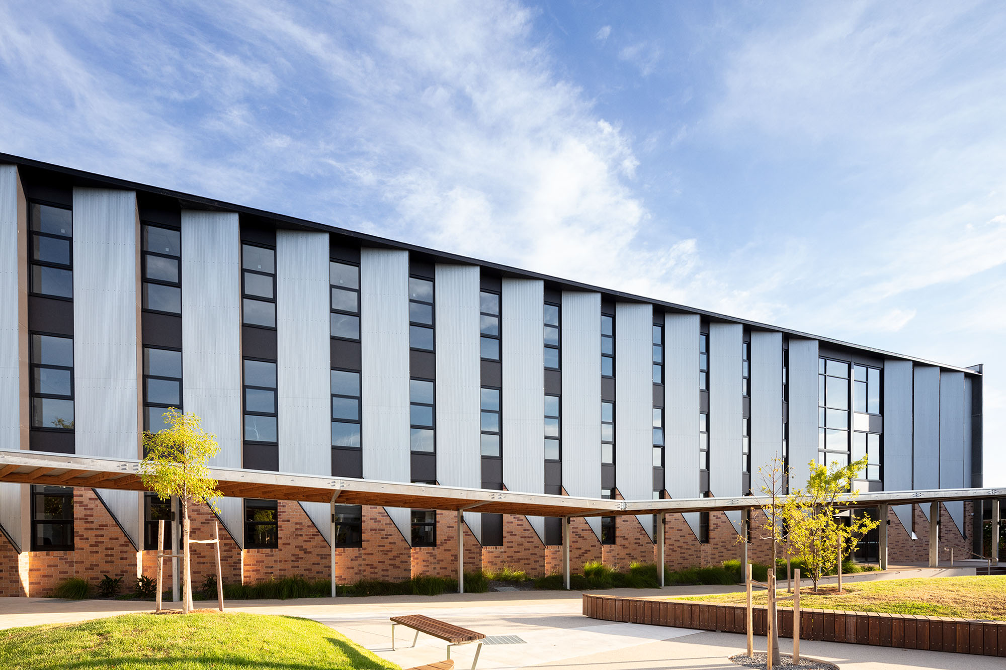 墨尔本 McKinnon 高中多功能学习中心丨澳大利亚墨尔本丨H2o Architects-9