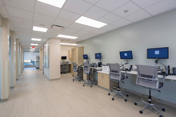 Gresham Smith 打造 University of Alabama Birmingham Hospital’s Whitaker Clinic 新形象-11