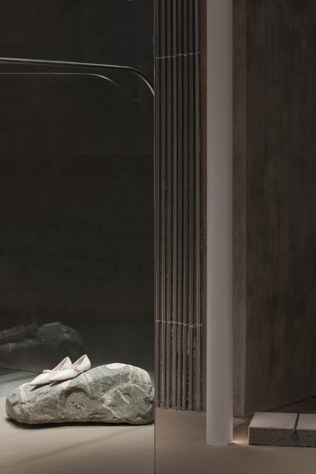 Remember 女装店 | 新零售探索店的未来设计-30