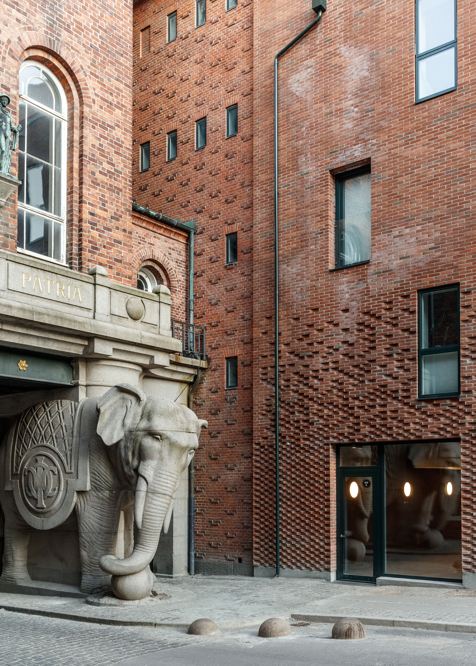 丨丹麦哥本哈根丨ADEPT-15