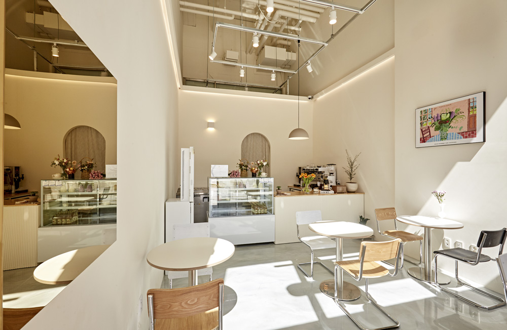 10 坪南扬州温暖氛围咖啡厅设计-4