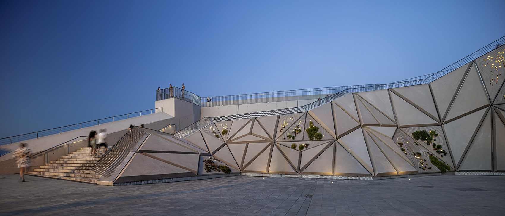 巴塞罗那滨海步道观景台丨西班牙巴塞罗那丨External Reference-43