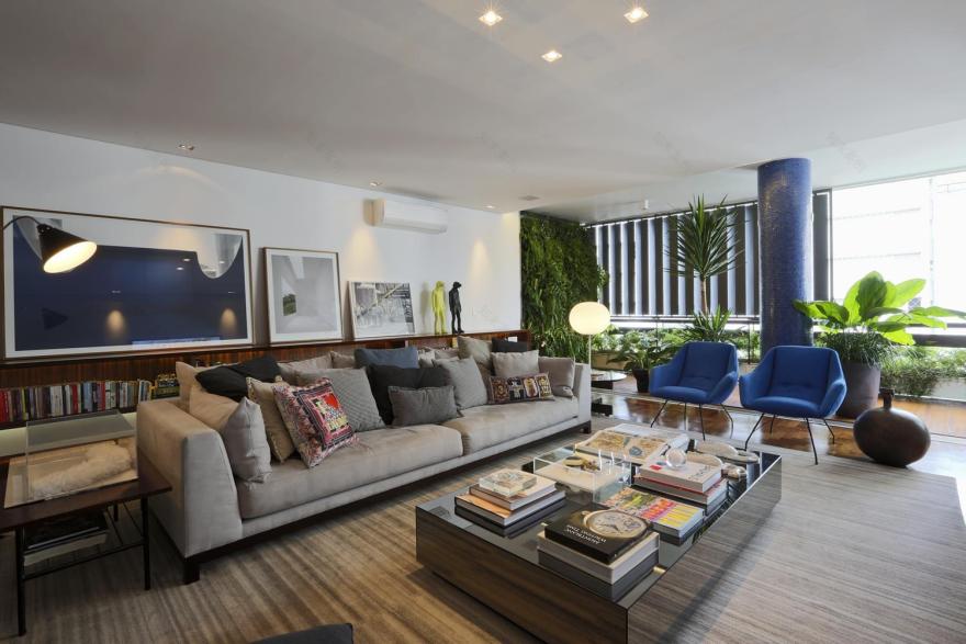 巴西 SP 公寓 | 垂直花园与简约空间的完美融合-1