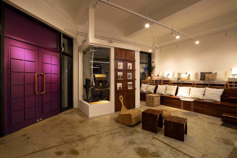 37 平简约咖啡厅，蓝门点睛之笔-4