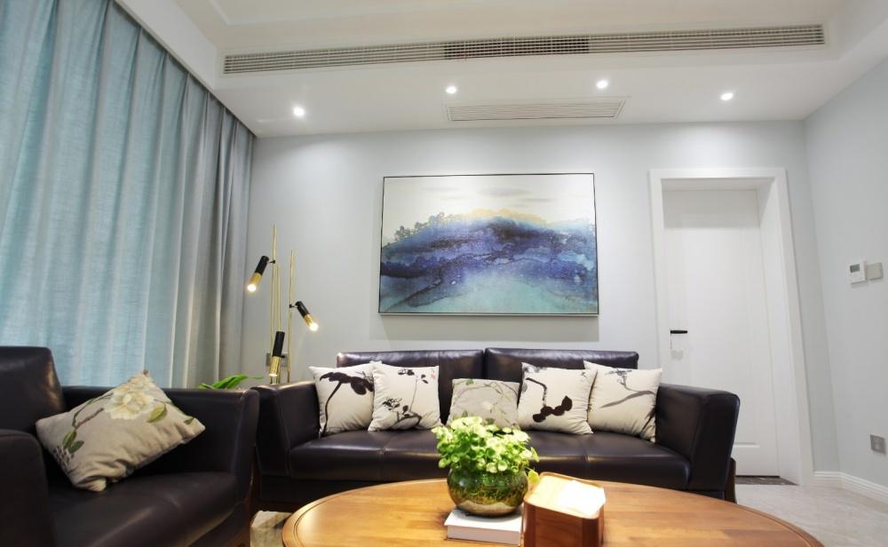 
也许爱不是热情，也不是怀念，不过是岁月 -3