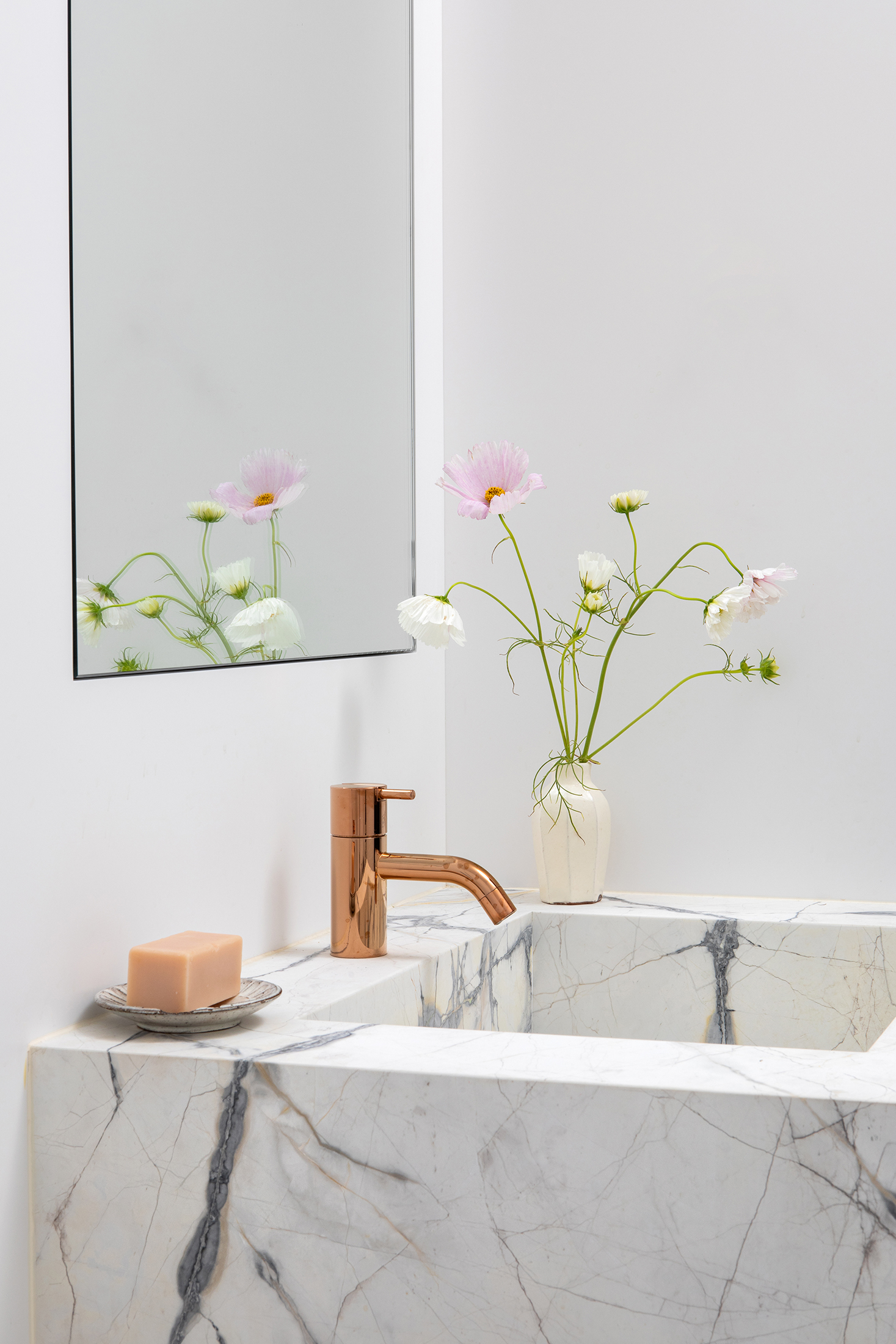 纽约翠贝卡历史悠久的阁楼翻新丨黎巴嫩贝卡丨Andrea Leung-38